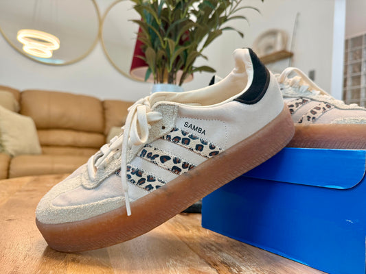 ADIDAS SAMBA OG CON PRINT DE LEOPARDO